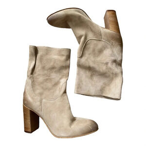 - Free People Slouchy Mid Calf Boots tan size 40
Like new